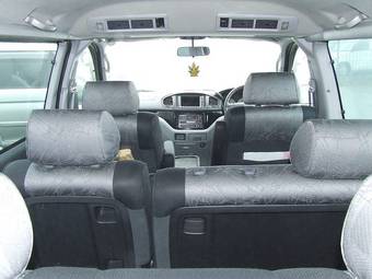 2001 Toyota Hiace Photos