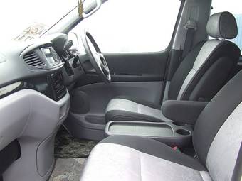2001 Toyota Hiace Photos