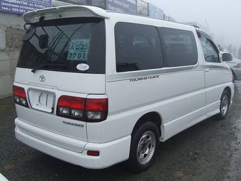 2001 Toyota Hiace Pictures