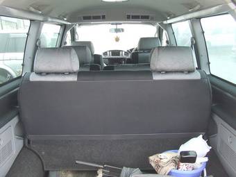 2001 Toyota Hiace Pictures