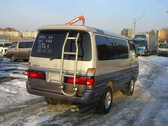 2001 Toyota Hiace Pictures