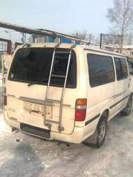 2001 Toyota Hiace Photos