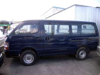 2001 Toyota Hiace Pics