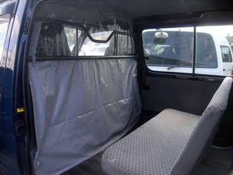 2001 Toyota Hiace Photos