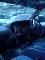 2001 Toyota Hiace Pictures