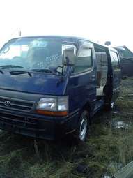 2001 Toyota Hiace Photos