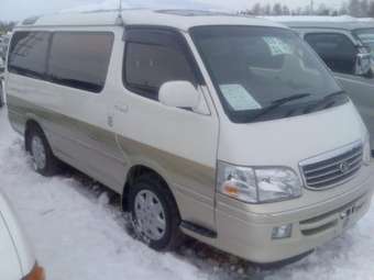 2001 Toyota Hiace Images