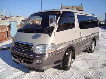 2001 Toyota Hiace Wallpapers