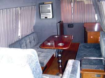 2001 Toyota Hiace Pictures