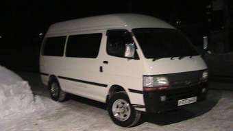 2001 Toyota Hiace Pictures