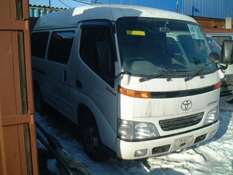 2002 Toyota Hiace