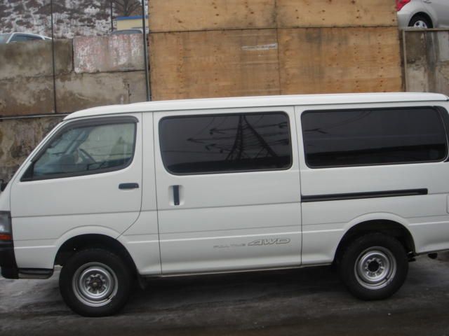 2002 Toyota Hiace