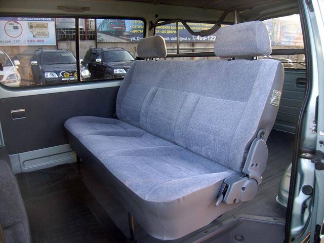2002 Toyota Hiace