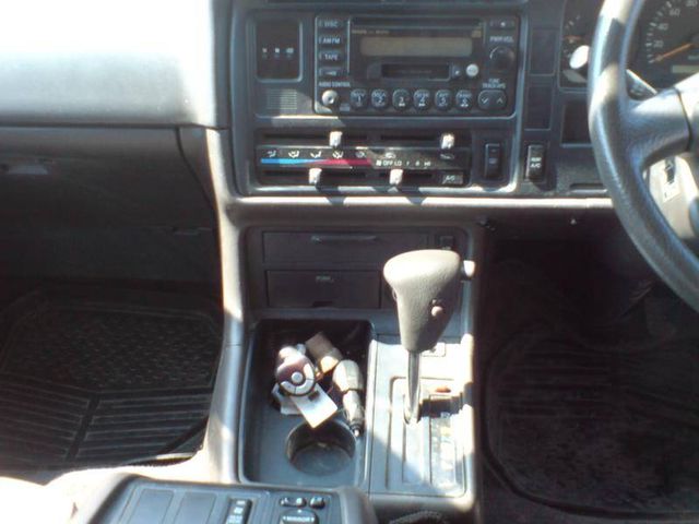2002 Toyota Hiace