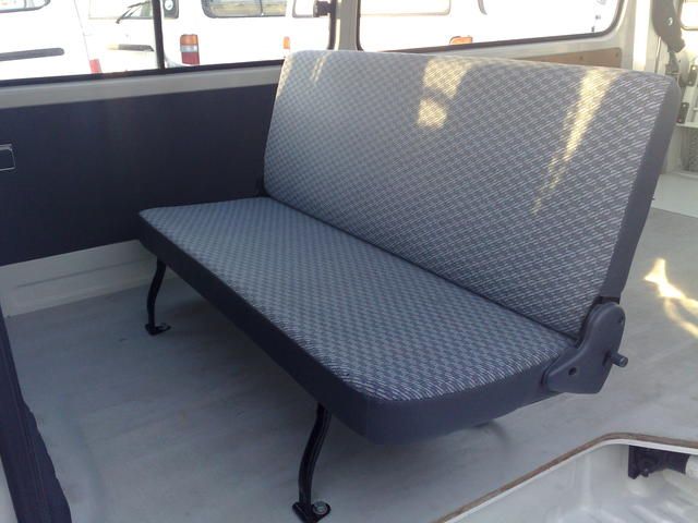 2002 Toyota Hiace