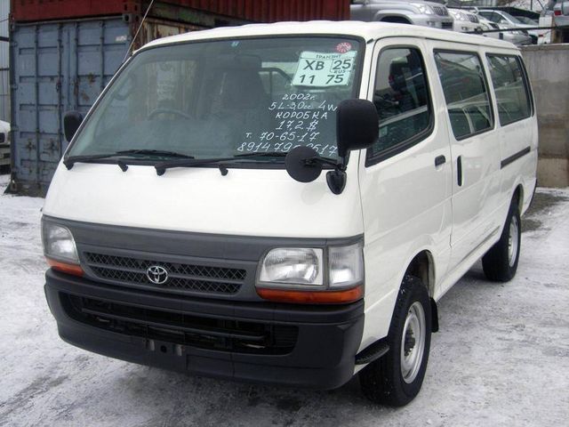 2002 Toyota Hiace