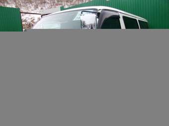 2002 Toyota Hiace Images