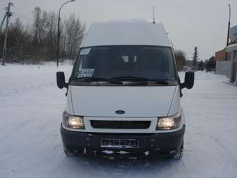 2002 Toyota Hiace Pictures