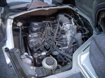 2002 Toyota Hiace Pictures