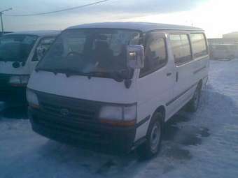 2002 Toyota Hiace