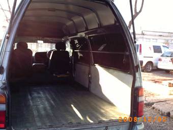 2002 Toyota Hiace Photos