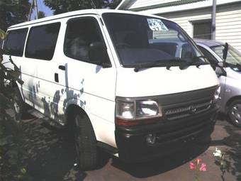 2002 Toyota Hiace Photos