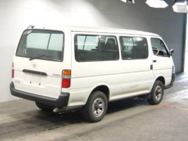 2003 Toyota Hiace