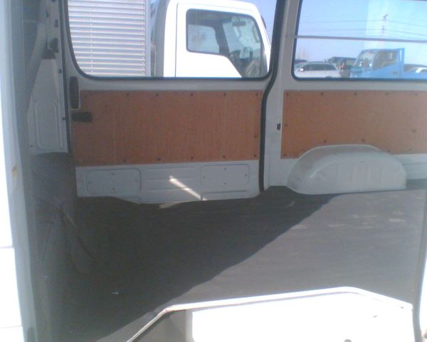 2003 Toyota Hiace