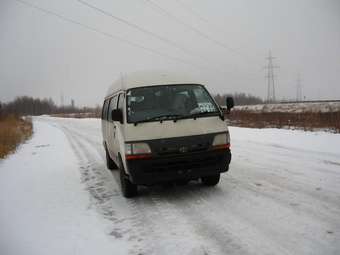 2003 Hiace