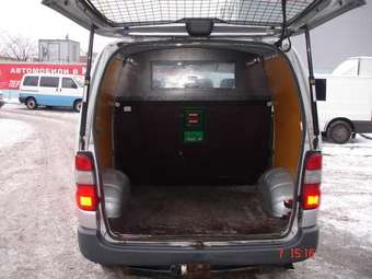 2003 Hiace