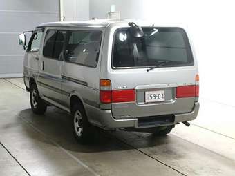 2003 Toyota Hiace