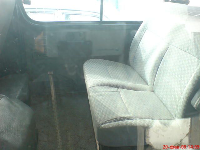 2003 Toyota Hiace