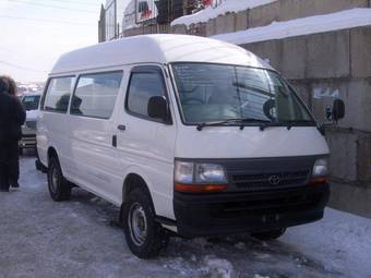 2003 Toyota Hiace Pictures