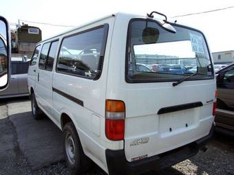 2003 Toyota Hiace Photos