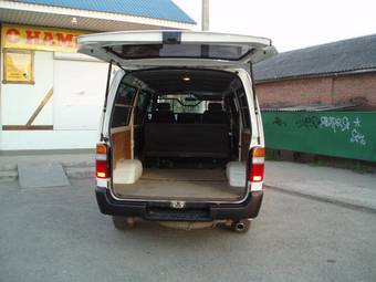 2003 Toyota Hiace Images