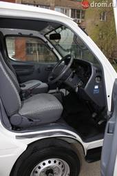 2003 Toyota Hiace Pictures
