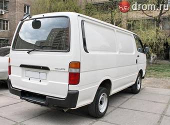 2003 Toyota Hiace Photos