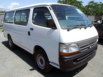 2003 Toyota Hiace Photos