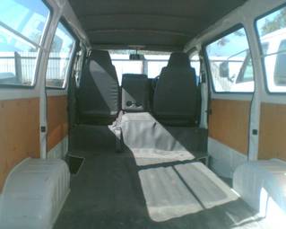 2003 Toyota Hiace Pictures