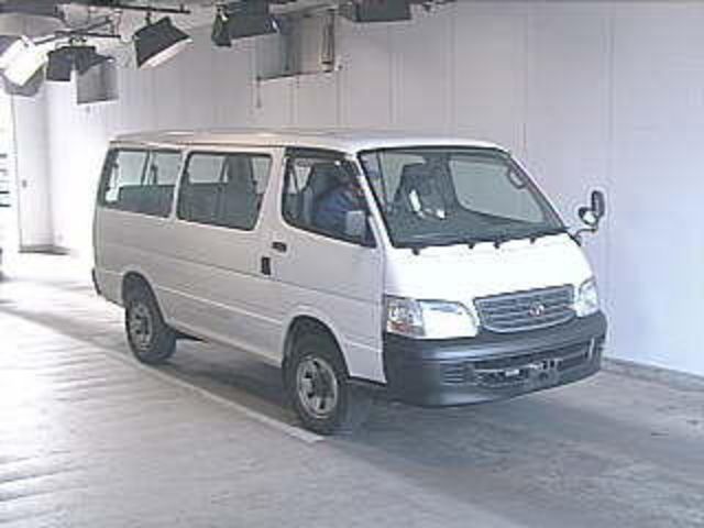 2004 Toyota Hiace