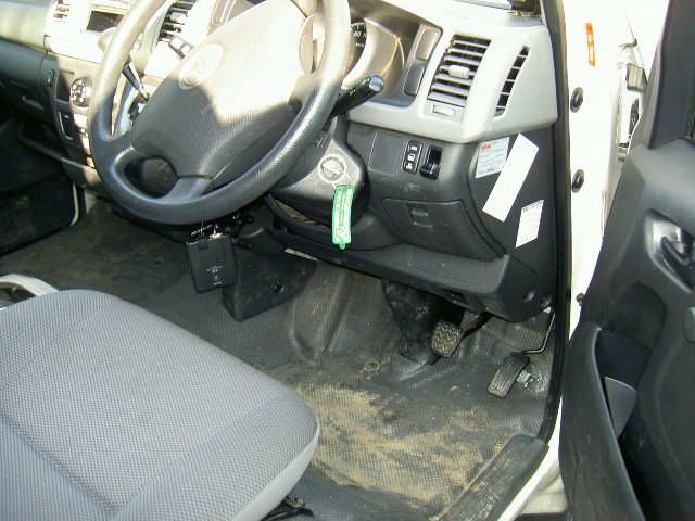 2004 Toyota Hiace