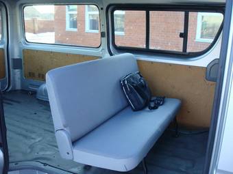 2004 Toyota Hiace Pictures