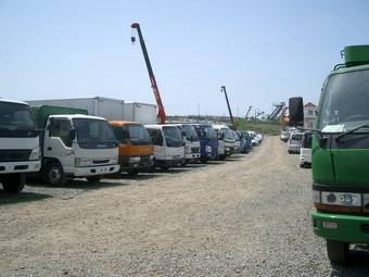 2004 Toyota Hiace Photos