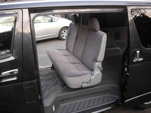 2005 Toyota Hiace