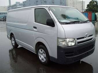 2005 Toyota Hiace