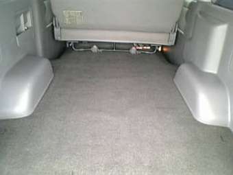 2005 Toyota Hiace Pictures