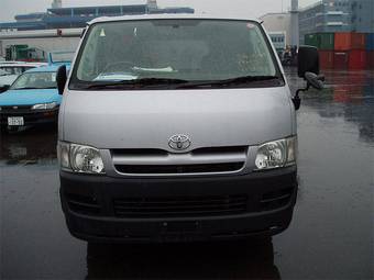 2005 Toyota Hiace Pictures