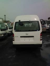 2005 Toyota Hiace Photos