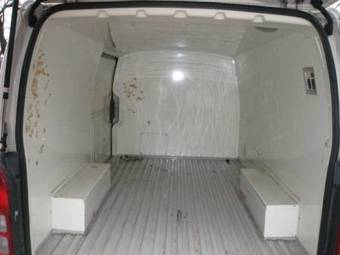 2005 Toyota Hiace Photos