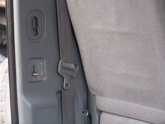 2005 Toyota Hiace Pictures